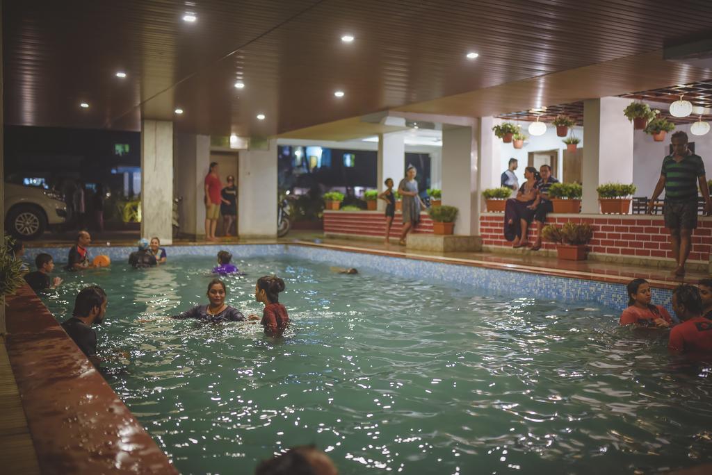 White House Beach Resort นาโกน ภายนอก รูปภาพ