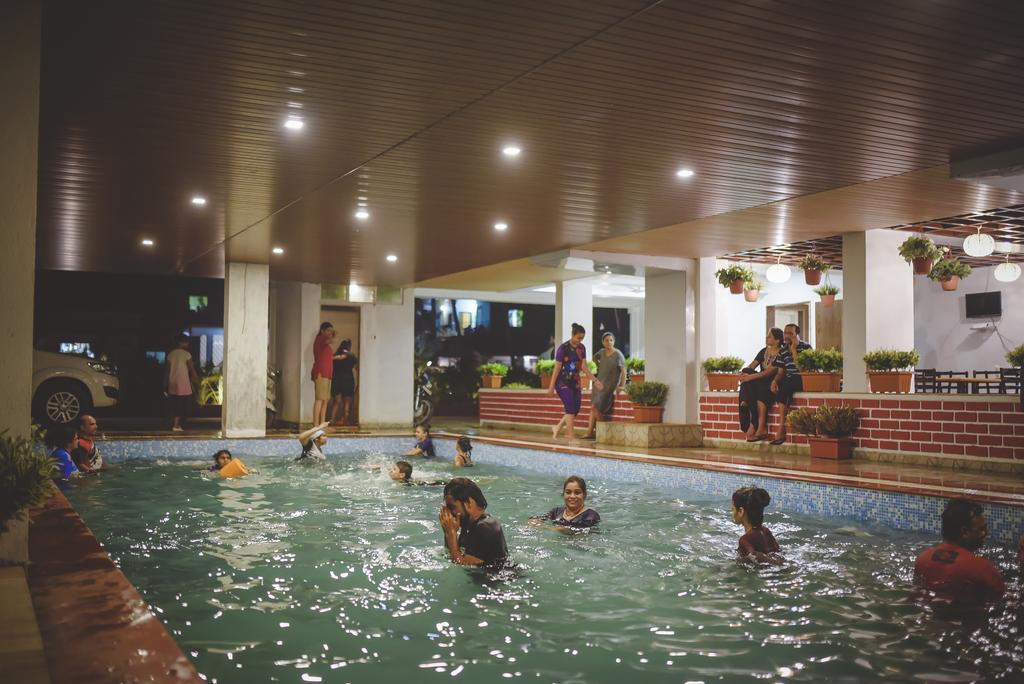 White House Beach Resort นาโกน ภายนอก รูปภาพ